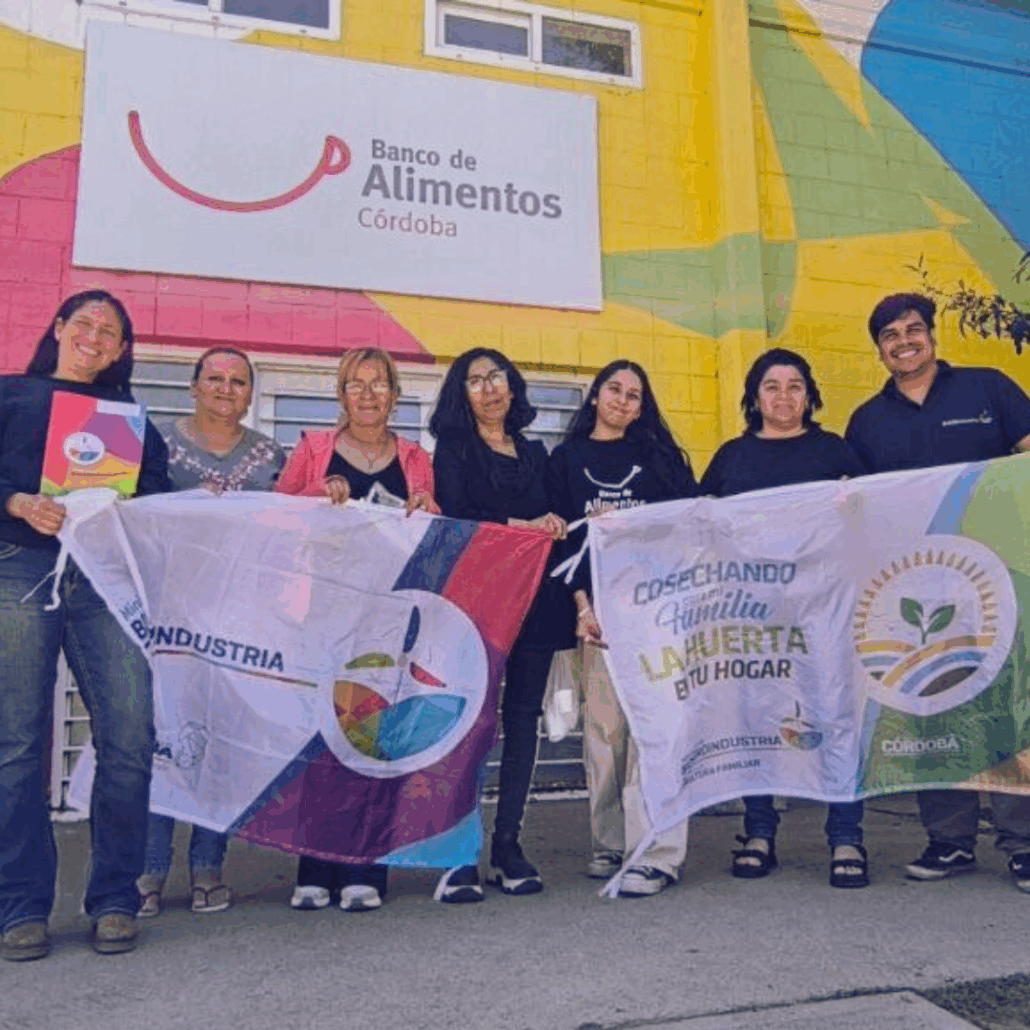 Cosechando sonrisas - Ministerio de Bioagroindustria y Banco de Alimentos Cordoba (4)